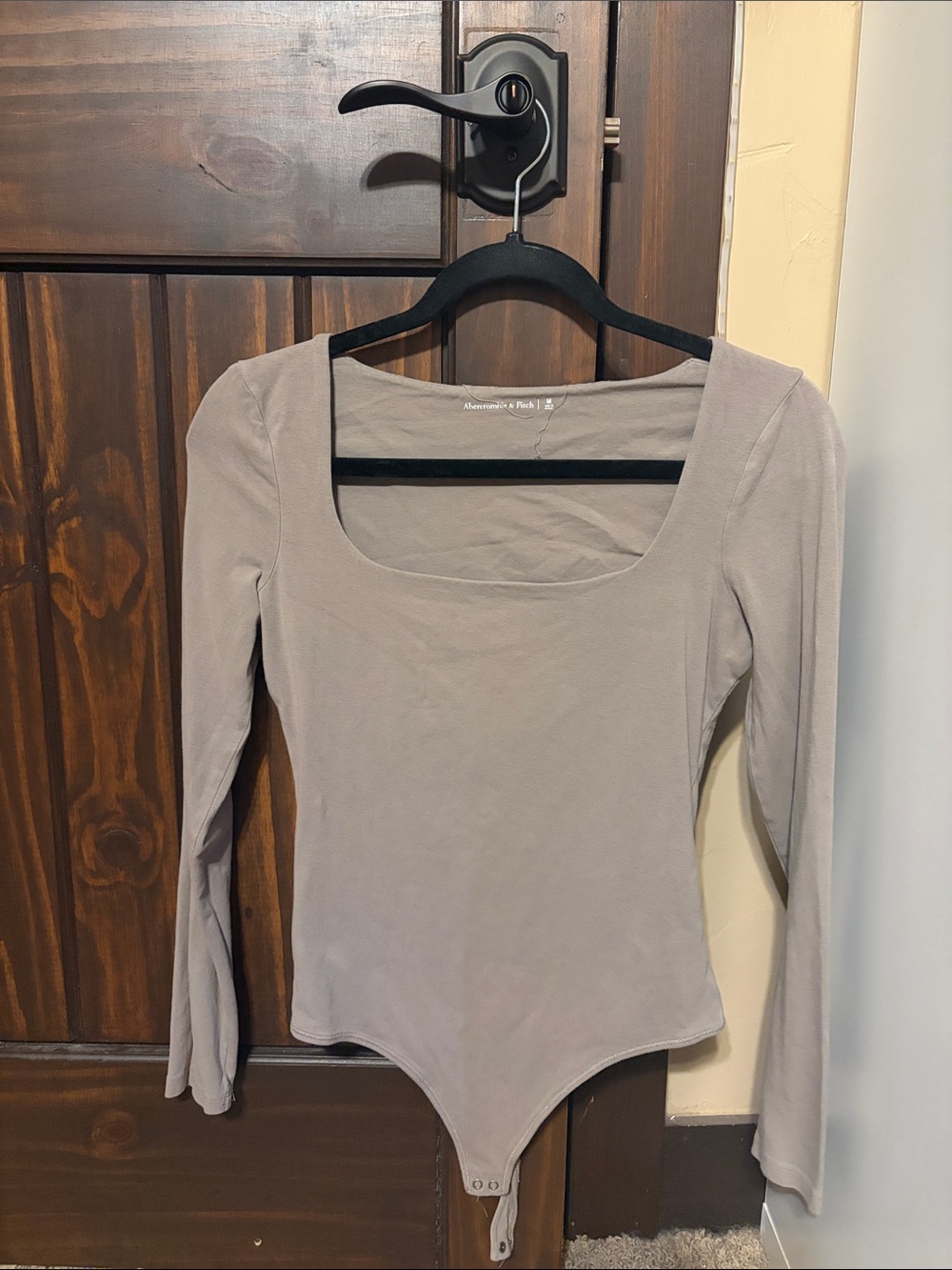Abercrombie & Fitch Taupe Long-Sleeve Square Neck Bodysuit